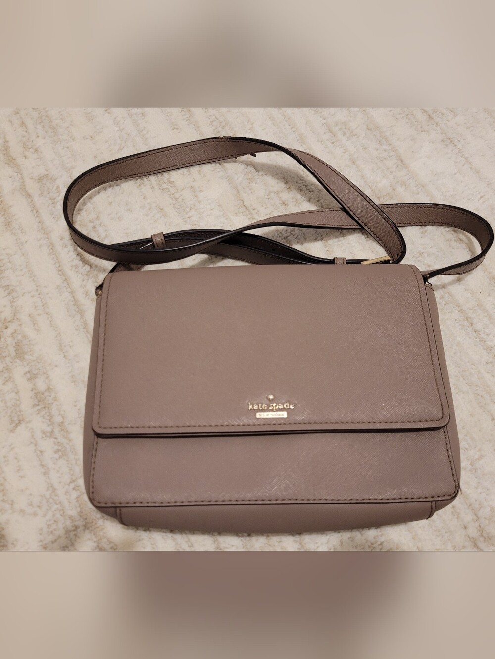 kate spade Crossbody Bag in Mauve Taupe with Gold Logo